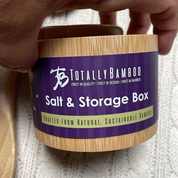 NWT Pennsylvania Totally bamboo salt storage box and wooden spoon. Great hostess - Picture 3 of 11
